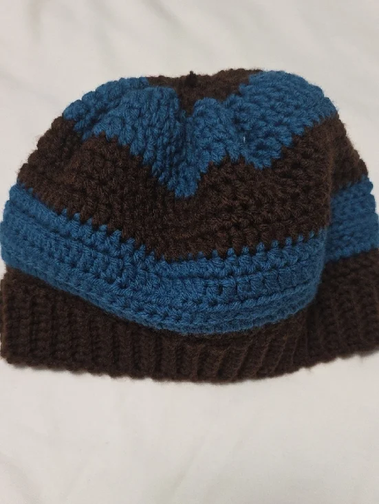 Men's Blue & Brown Knit Beanie Hat - Picture 3 of 3
